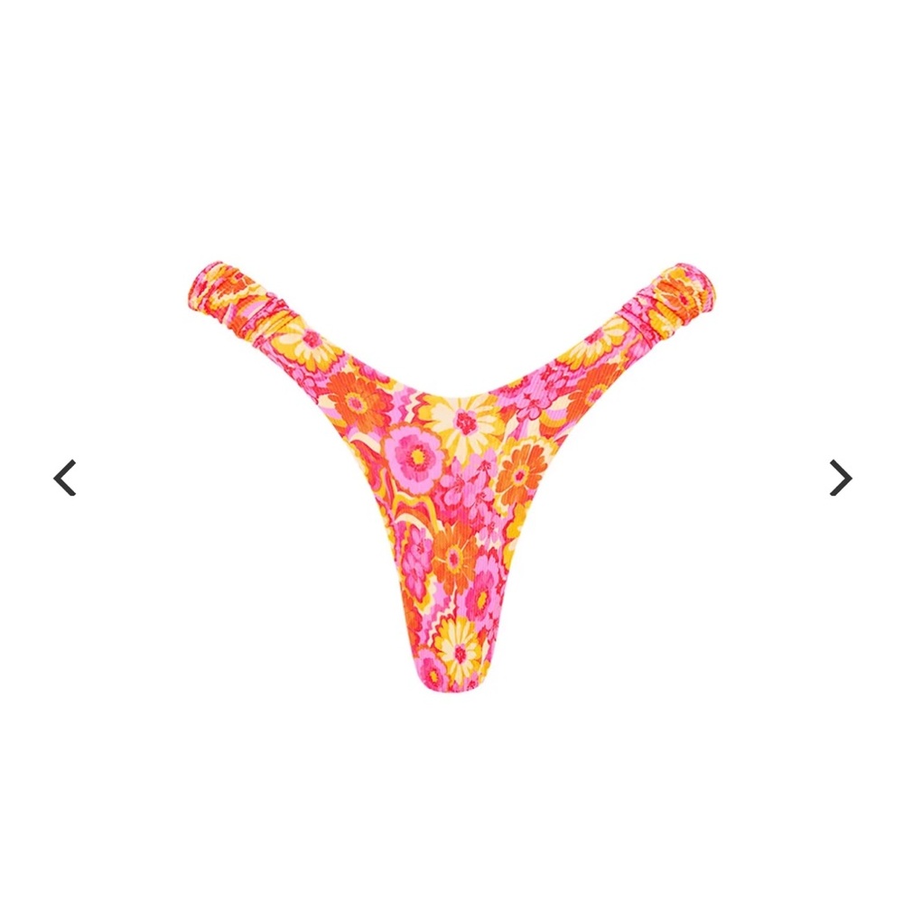 Kulani Kinis Bottoms